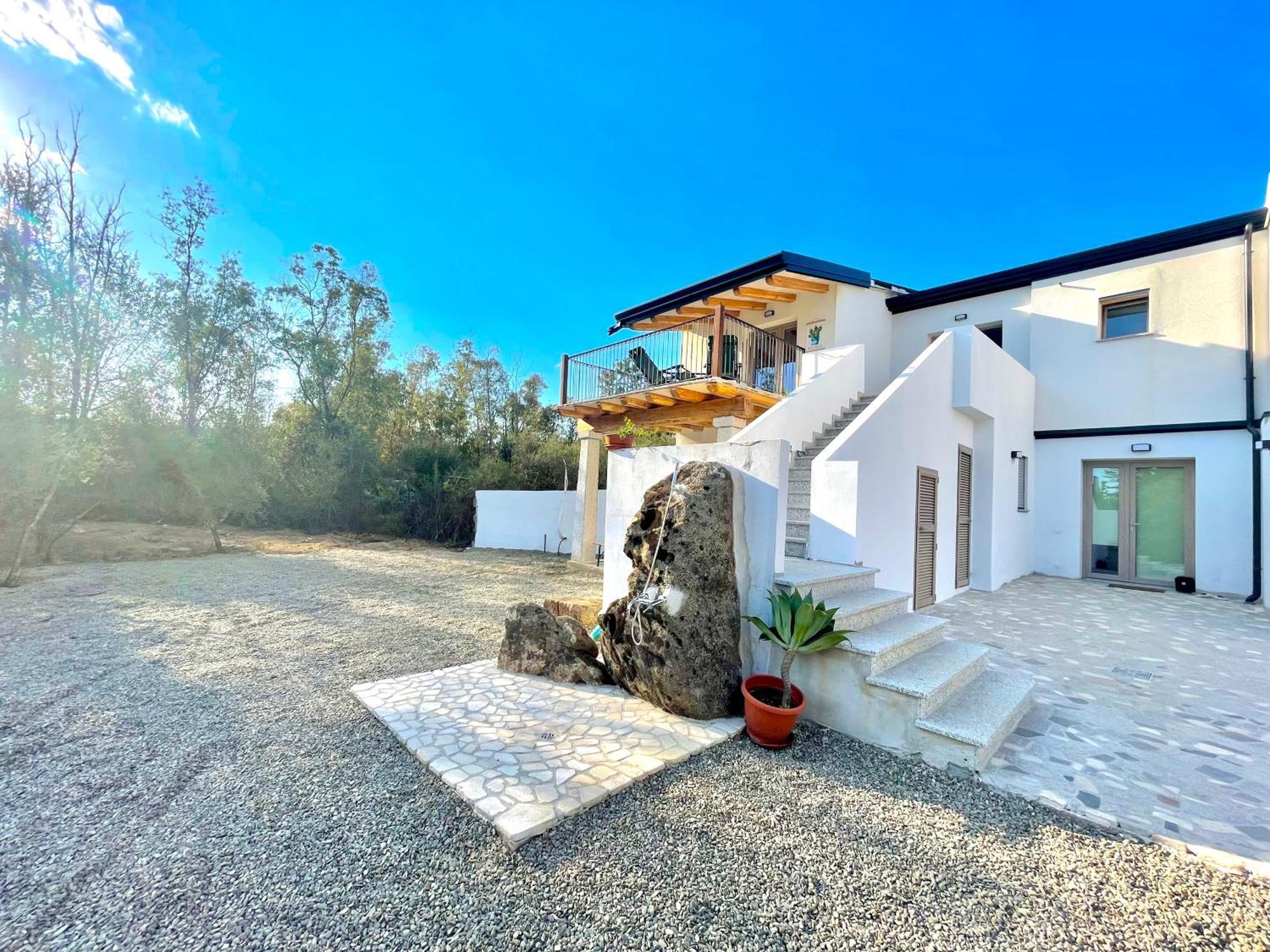 Le Corti Sarde Beach Apartments Бари Сардо Екстериор снимка